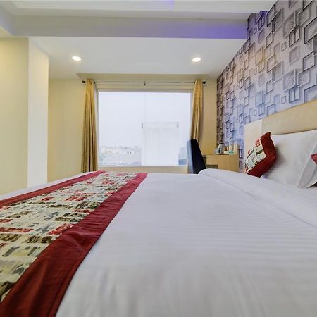 Airport Hotel Daya Capitol นิวเดลี ภายนอก รูปภาพ