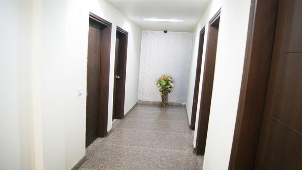 Airport Hotel Daya Capitol นิวเดลี ภายนอก รูปภาพ