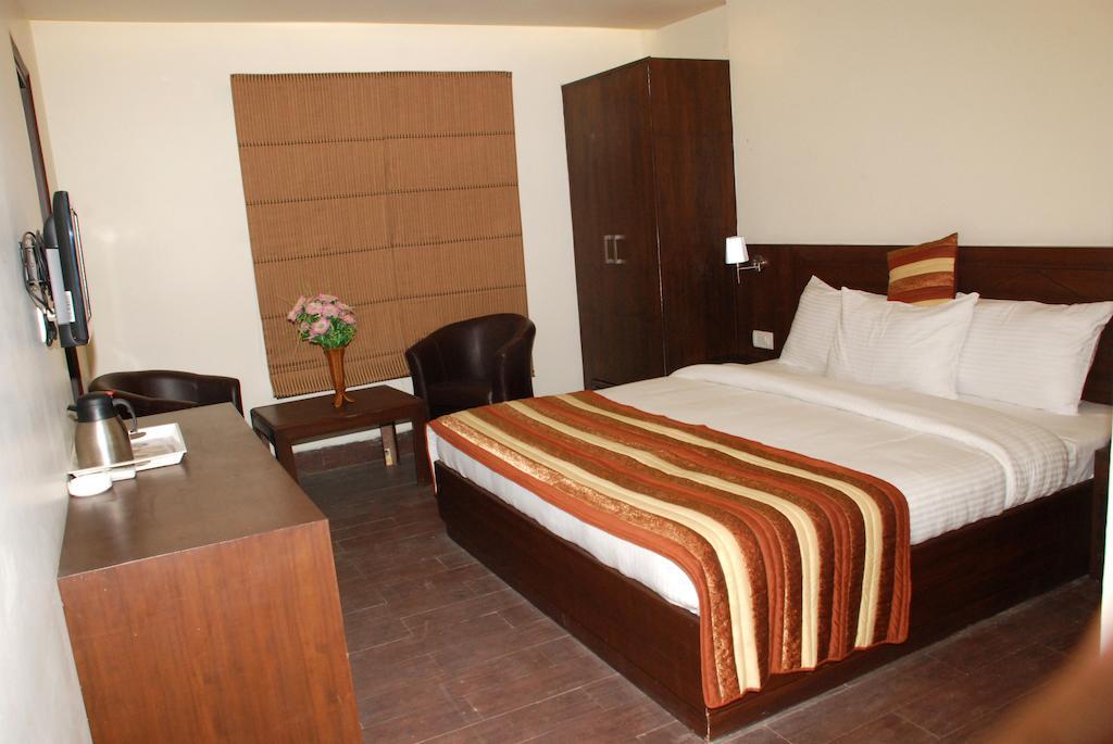 Airport Hotel Daya Capitol นิวเดลี ห้อง รูปภาพ