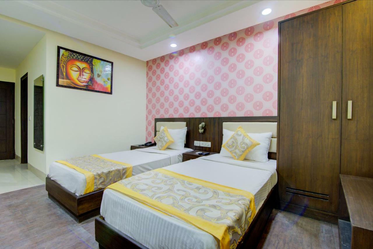 Airport Hotel Daya Capitol นิวเดลี ภายนอก รูปภาพ