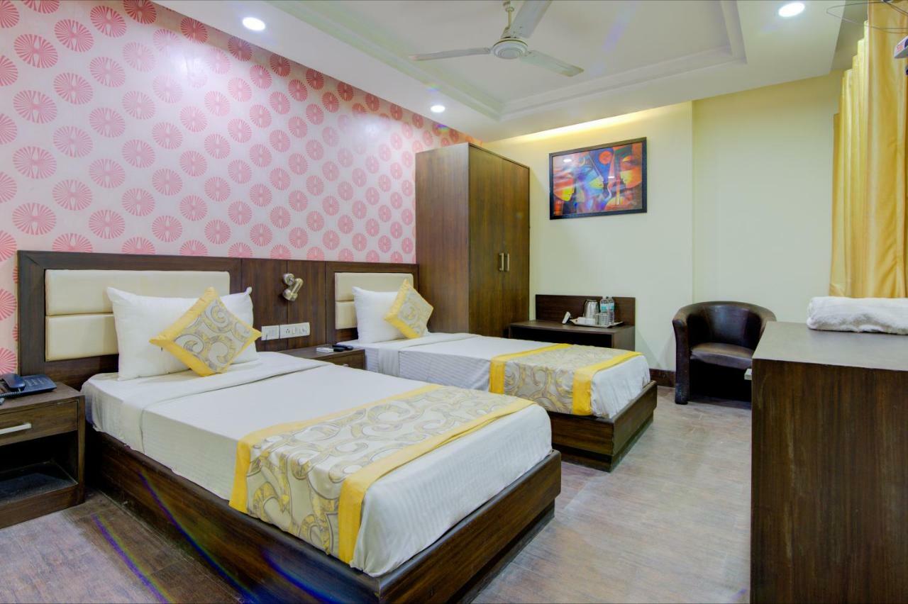 Airport Hotel Daya Capitol นิวเดลี ภายนอก รูปภาพ