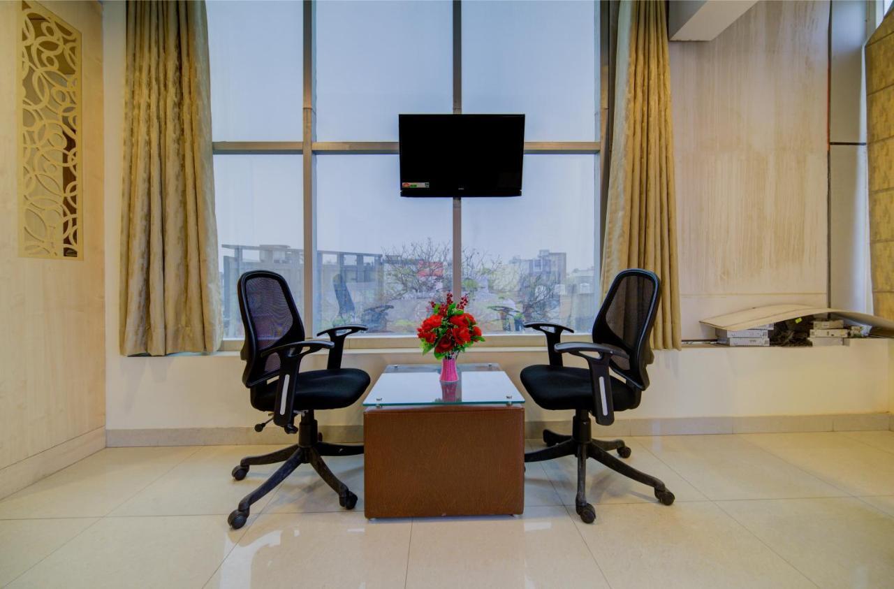 Airport Hotel Daya Capitol นิวเดลี ภายนอก รูปภาพ